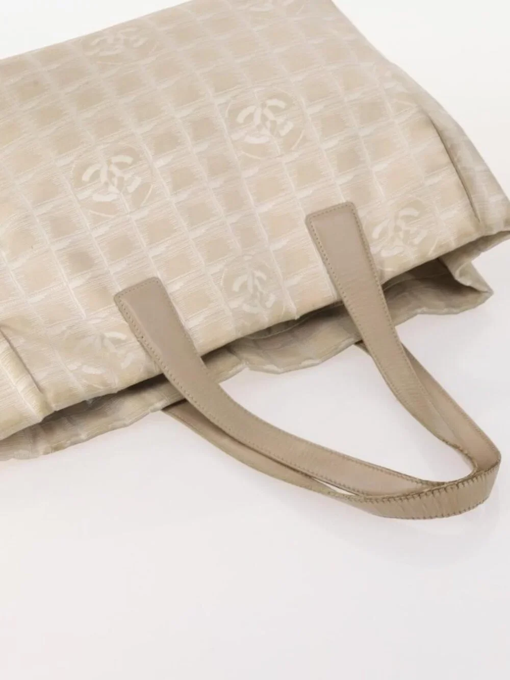 CHANEL New Travel line Tote Bag Nylon 3 Set Black Beige CC Auth BA12660